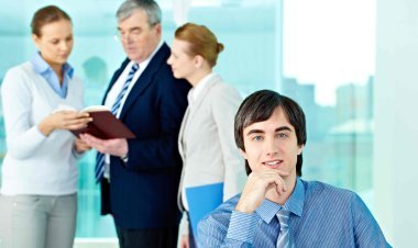 Navigating Workplace Issues with Practical Strategies for Success 