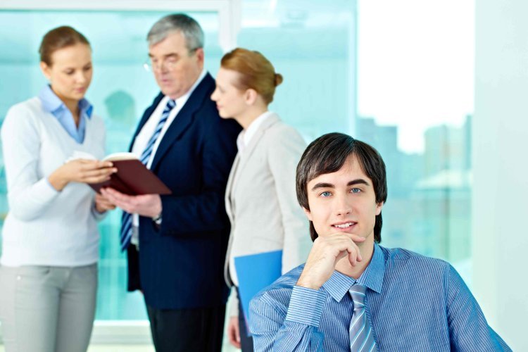 Navigating Workplace Issues with Practical Strategies for Success 