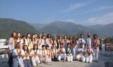 200 hour yoga teacher training in India