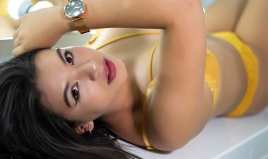 Book Call Girls in Hyderabad Cash On Delivery