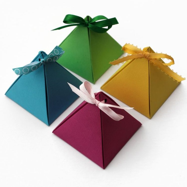 The Versatility and Appeal of Pyramid Box Packaging