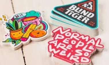 Die-Cut Stickers Trends For Holiday Campaigns
