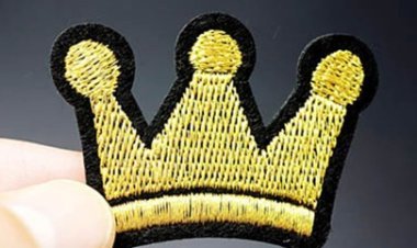 From Idea to Artwork: Making Patches With a Free Online Design Tool