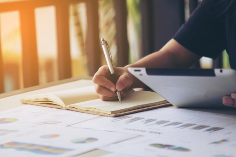 What Role Do Standardised Assessments Play in Shaping Education Careers?