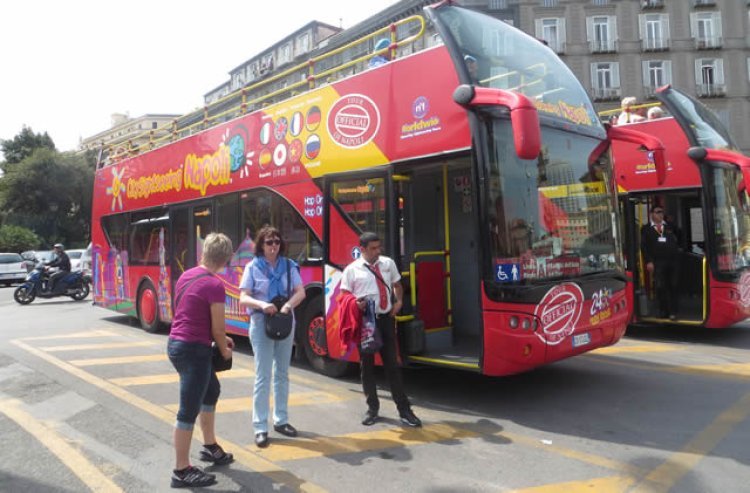 Why a Hop On Hop Off Bus Naples Ticket Is the Best Way to See the City